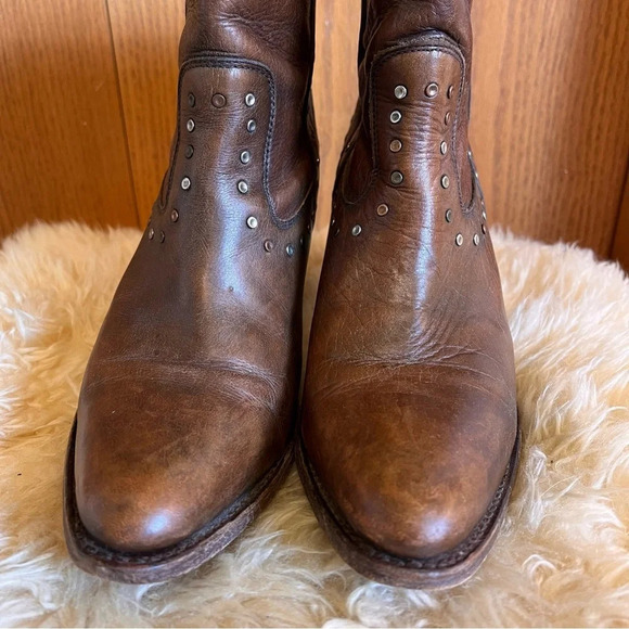 Frye Studded Brown Leather Ankle Booties Sz-8 - Picture 2 of 9